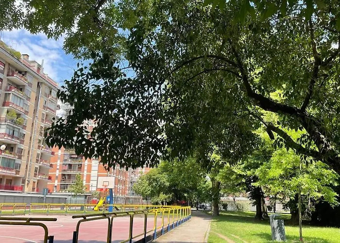 Casa Abi Mestre火车站宁静便捷整套公寓 מרגרה