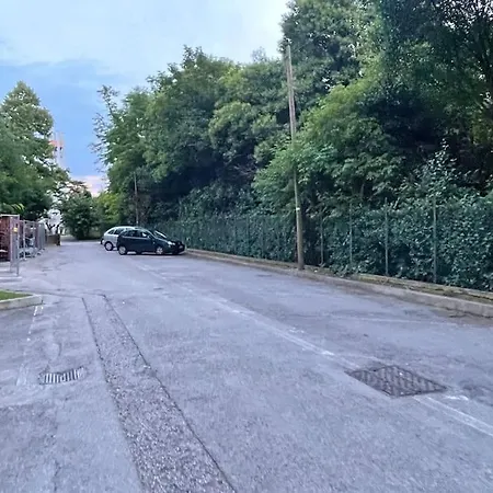 Casa Abi Mestre火车站宁静便捷整套公寓 *