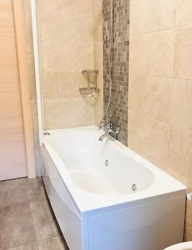 Casa Abi Mestre火车站宁静便捷整套公寓 *